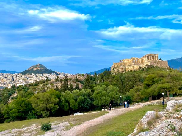 istock Historical places Athens 1489287276