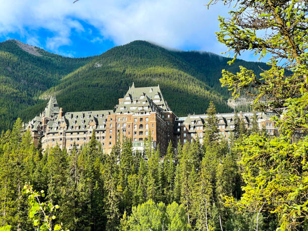istock Banff, city of Alberta, Canada 1489288125