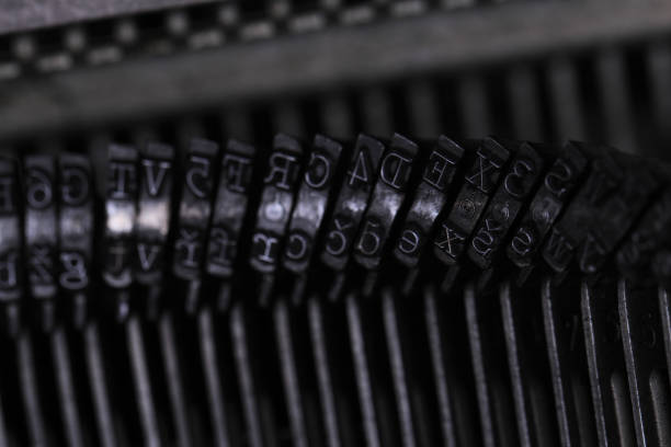 istock details of old typing machine 1489334982