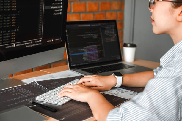 11,900+ Female Web Designer Stock Photos, Pictures & Royalty-Free ...