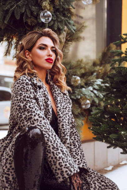istock Fashionable woman outdoors in winter 1489456537