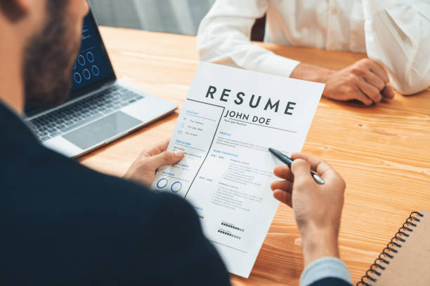 istock Job candidate engaging conversation with interviewer during job interview. Entity 1489468278