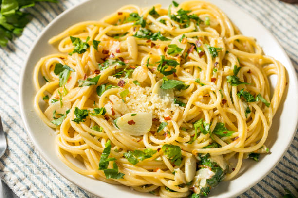 istock Homemade Pasta Garlic and Oil Dinner 1489506112