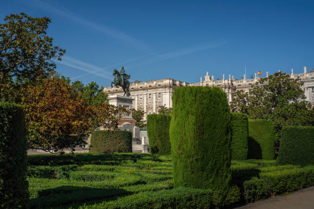 istock Plaza de Oriente Square with Monument to Philip IV (Felipe IV) - Madrid, Spain 1489513242