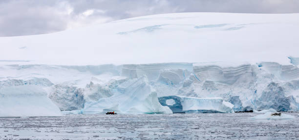 istock Icebergs in Antarctica 1489557059