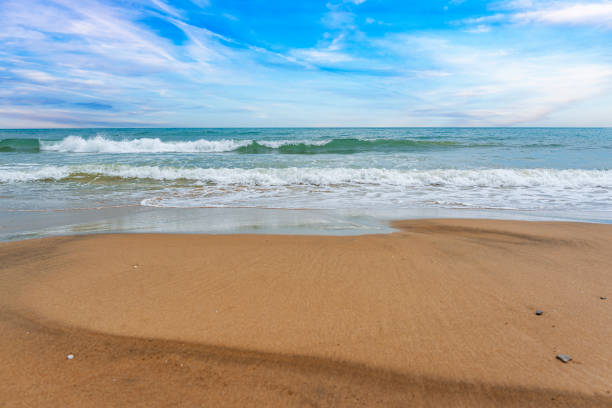 istock Waves on the sea dispersed by the wind on a cloudy day. 1489558945