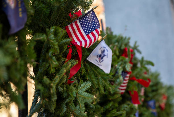 istock Fence decorated for the holidays 1489558973