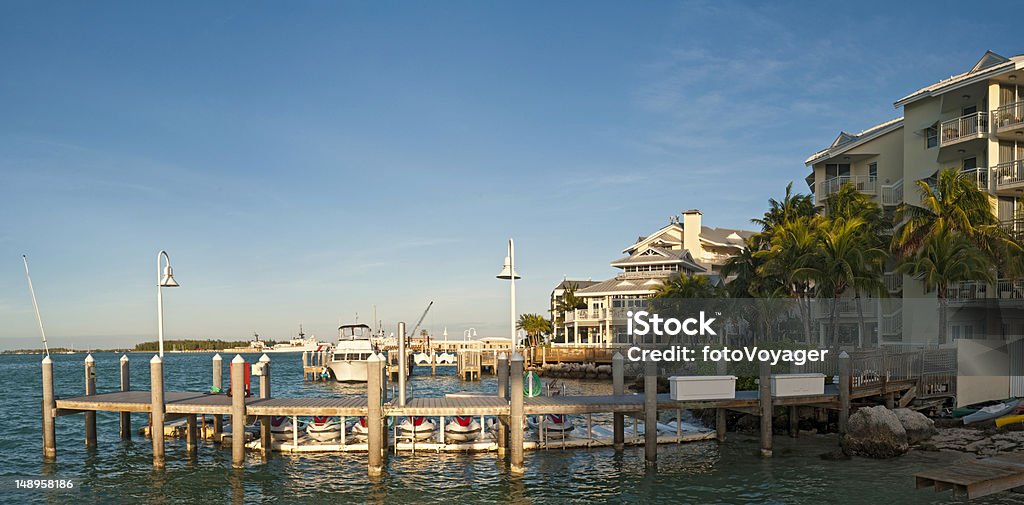 Ocean dock luksusowy hotel - Zbiór zdjęć royalty-free (Architektura)