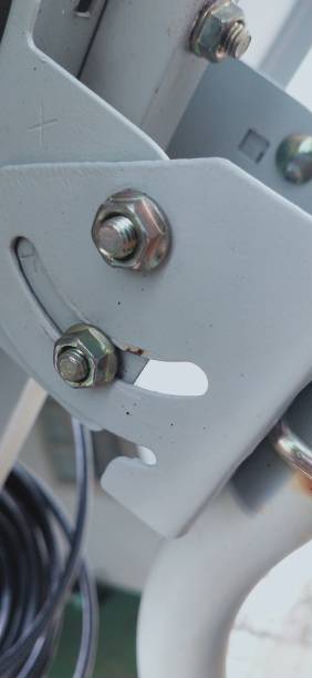 istock gray iron and mini parabolic elevation support bolts 1489584060