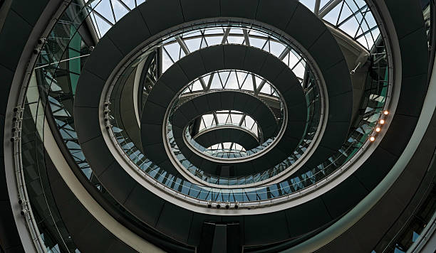 istock London City Hall round and around 148958614