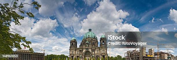 Berliner Dom Museuminsel Big Sky Vista Stock Photo - Download Image Now - Altes Museum, Architectural Dome, Baroque Style
