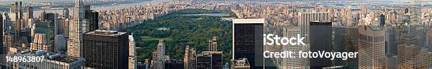 Центральный Парк И Манхэттен Небоскребов — стоковые фотографии и другие картинки Центральный парк - Манхэттен - Центральный парк - Манхэттен, Нью-Йорк, Зелёный цвет