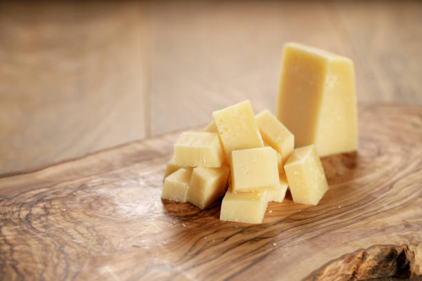 istock parmesan cubes on olive wooden board 1489640934