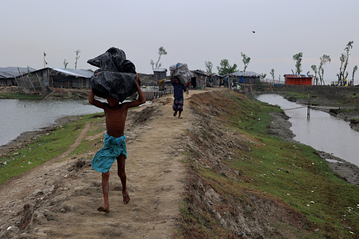 Residents living on the Patenga coast of Chittagong are moving to safe places to escape Cyclone Mocha.\nThe strong cyclonic storm created in the Bay of Bengal may hit the Chittagong-Coxsbazar coast of Bangladesh tomorrow, the Meteorological Office said.