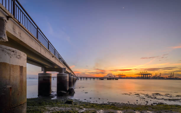 istock View of Labrador Jetty in Labrador Park during sunset underneath the brigde 1489769816