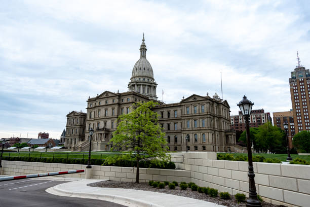 istock Michigan State Capitol Building 1489892552