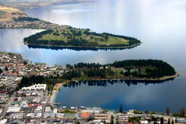 istock Lake Wakatipu and Queenstown harbour 1489931879
