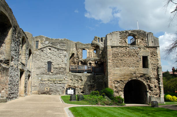 istock Newark Castle ruins, Newark-on-Trent 1489946575