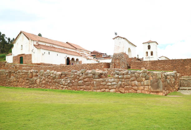 The Colonial Church of Chinchero or Iglesia Colonial de Chinchero on the Hilltop of Chinchero Village, the Sacred Valley of the Inca, Cuzco, Peru, South America The Colonial Church of Chinchero or Iglesia Colonial de Chinchero on the Hilltop of Chinchero Village, the Sacred Valley of the Inca, Cuzco, Peru, South America chinchero district stock pictures, royalty-free photos & images