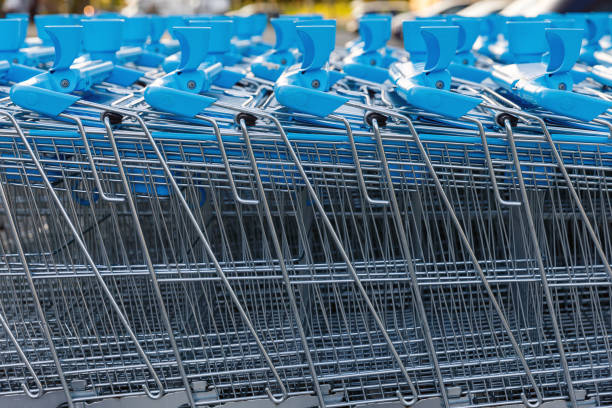 istock Shopping Cart 1489957225