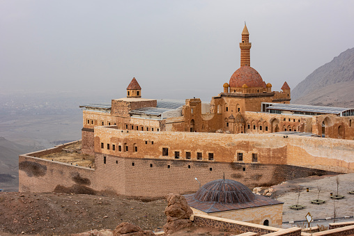 Ishak Pasha Palace (Turkish: Ishak Pasa Sarayi) is located in the Dogubayazit district of Agri province of eastern Turkey. Dogubayazit, Agri, Turkey.