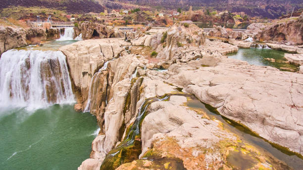 istock Aerial view over Shoshone Falls in Idaho by cliffs 1490077219
