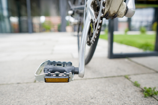 right pedal on a bicycle