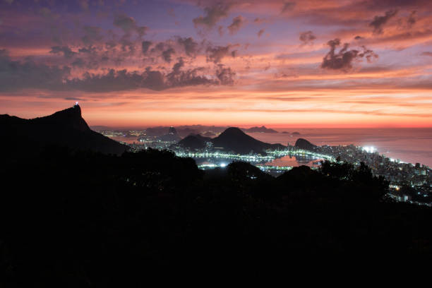 istock dawn in chinese view in Rio de Janeiro. 1490177702