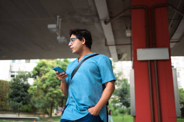 istock Professionals Commuting in the City 1490219054