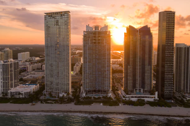 istock A sunset view of miami beach 1490267285