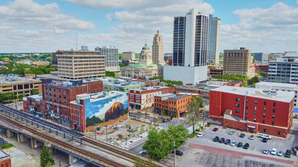 istock Fort Wayne, Indiana (USA) downtown city skyline with train tracks and bison mural 1490384682