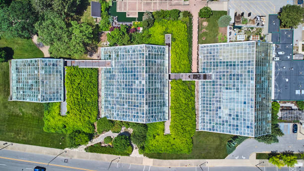 istock Looking down over Botanical Gardens in Fort Wayne, Indiana downtown 1490398014