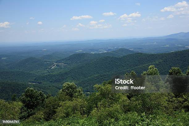 Montañas Blue Ridgevirginia Foto de stock y más banco de imágenes de Aire libre - Aire libre, Appalachia, Azul