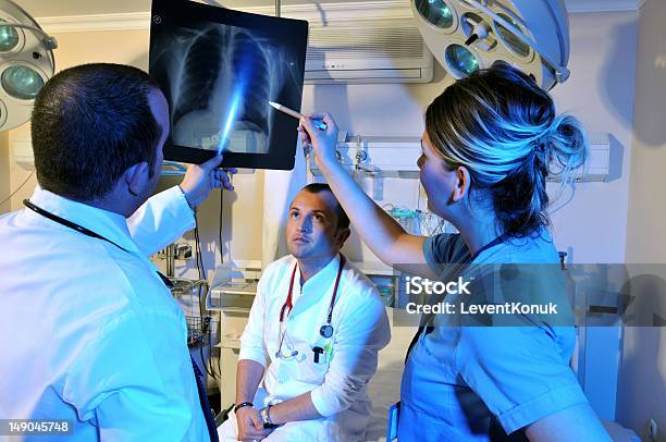 응급실 의사 간호사에 대한 스톡 사진 및 기타 이미지 - 간호사, 건강관리와 의술, 과학