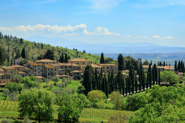 istock Fonterutoli, Townscape in Tuscany, Italy 1490504923