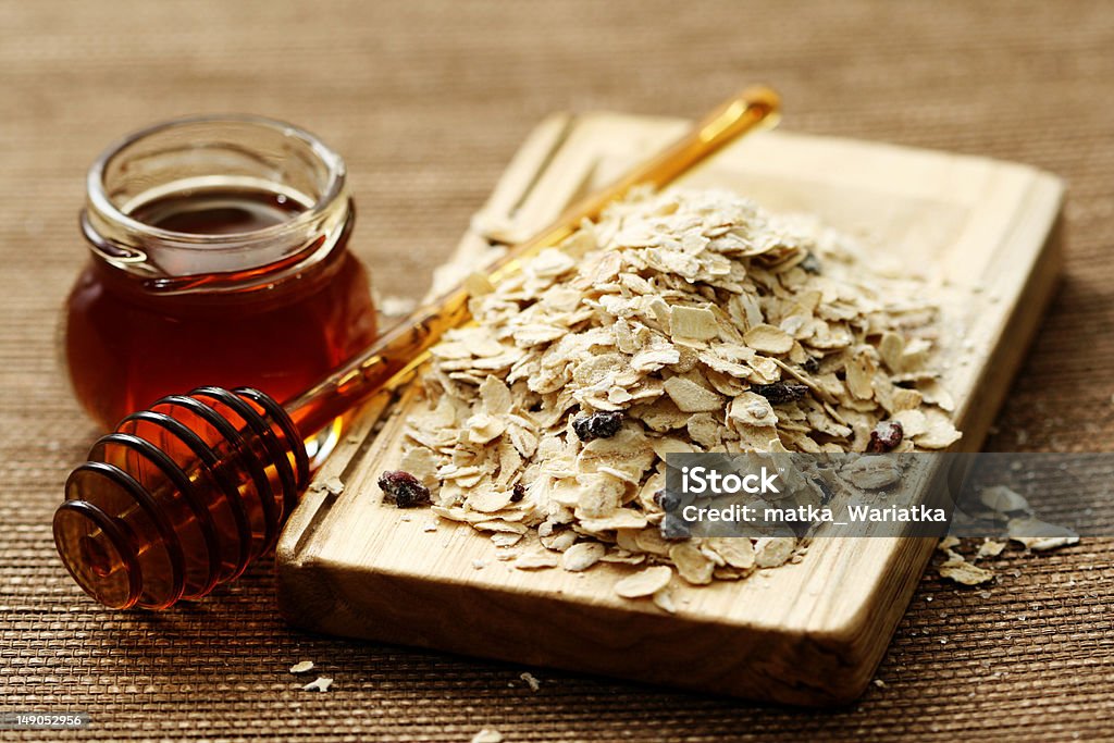 honey and oatmeal honey and oatmeal - beauty treatment Alternative Medicine Stock Photo