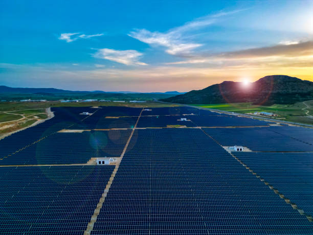 istock Construction largest renewable energy plant in Turkey 1490548318