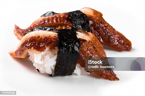 Два Куска Японский Речной Угорь Нигири Суши — стоковые фотографии и другие картинки Unagi Sushi - Unagi Sushi, Без людей, Белый