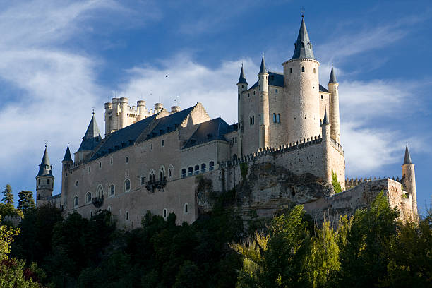 istock Alcazar of Segovia 149061941