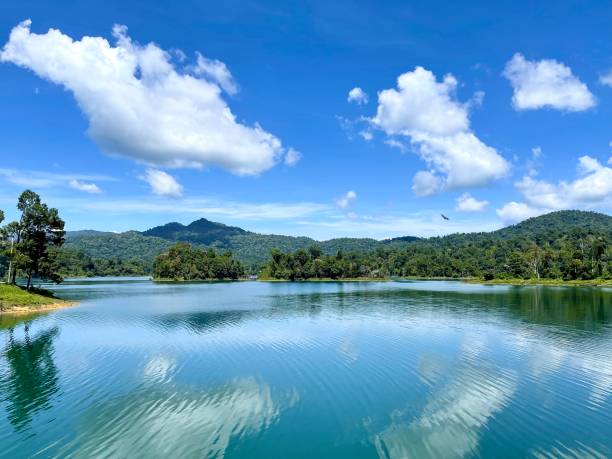 Kenyir Lake, Terengganu Green and tranquil lake terengganu stock pictures, royalty-free photos & images