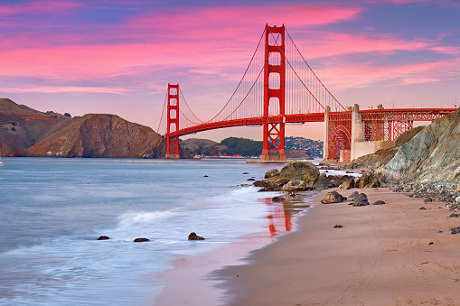 Golden Gate Bridge at dusk, Sun Francisco