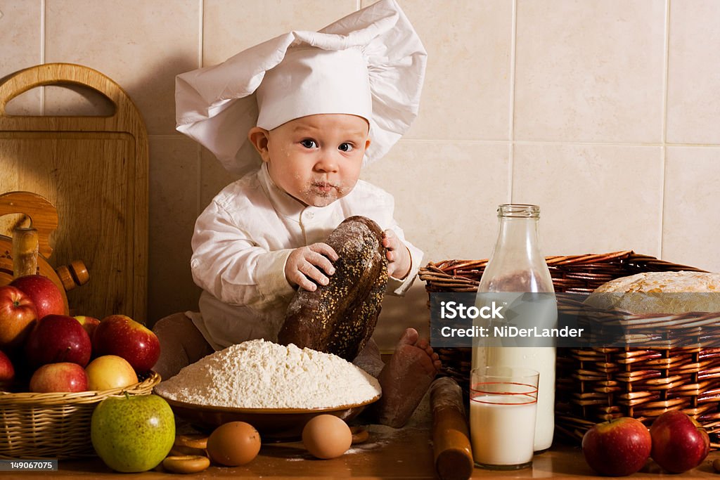 Little cook - Photo de Bébé libre de droits