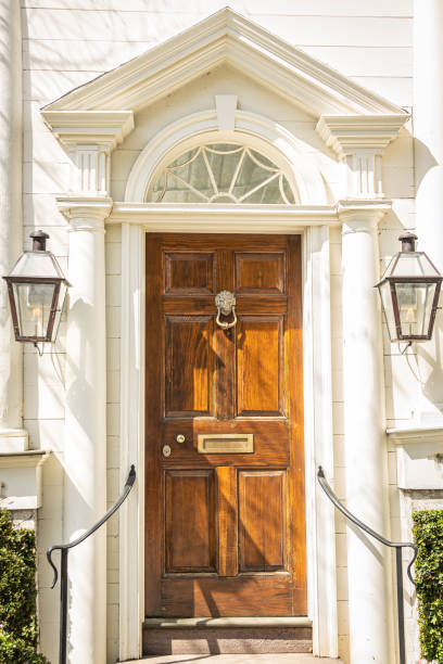istock A colonial style front door with an eccentric door frame 1490686296