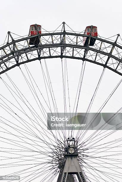 Il Wiener Riesenrad - Fotografie stock e altre immagini di Parco pubblico - Parco pubblico, Vienna - Austria, Abitacolo