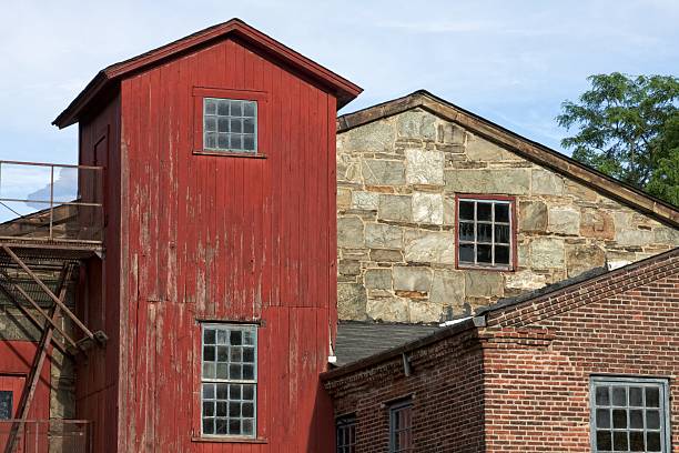 istock Historic Warehouse in New England 149075081