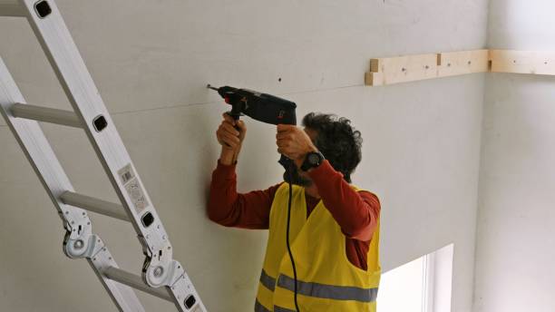 istock DIY, install wooden mezzanine structure at home. 1490752146