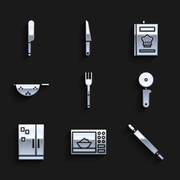 ilustraciones, imágenes clip art, dibujos animados e iconos de stock de set fork, horno microondas, rodillo, cuchillo para pizza, refrigerador, colador de cocina, libro de cocina e icono de cuchillo. vector - rolling fork