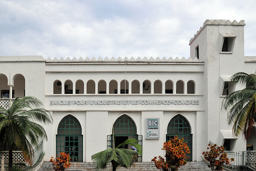 Moroni, Grande Comore / Ngazidja, Comoros islands: moorish façade of the BIC-C Bank (Banque pour l'Industrie et pour le Commerce-Comores, BIC-C))