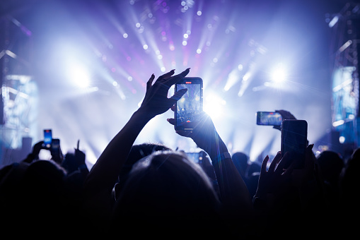Capturing memories, Smartphones at Live concert Show