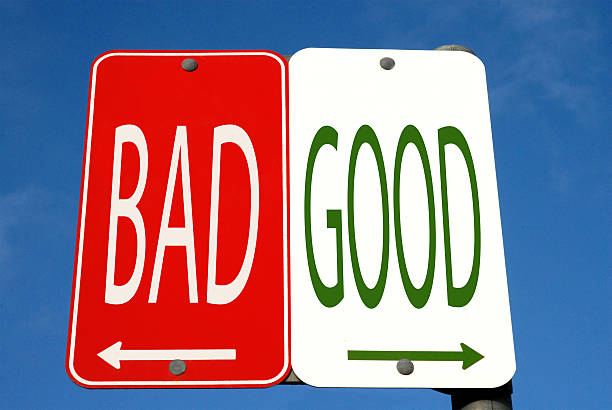 istock Bad / Good Street Sign 149082551